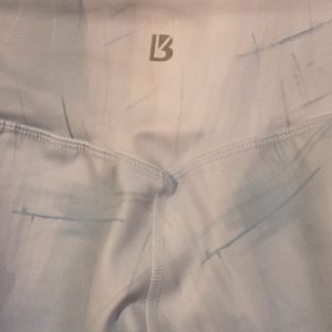 Buffbunny Snow Leggings